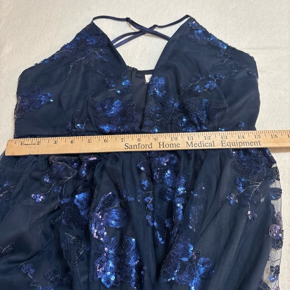 Evening Gown Navy Lace Shear Sequins Spaghetti Strap Deep V-Neck SzL Lined - Picture 8 of 12